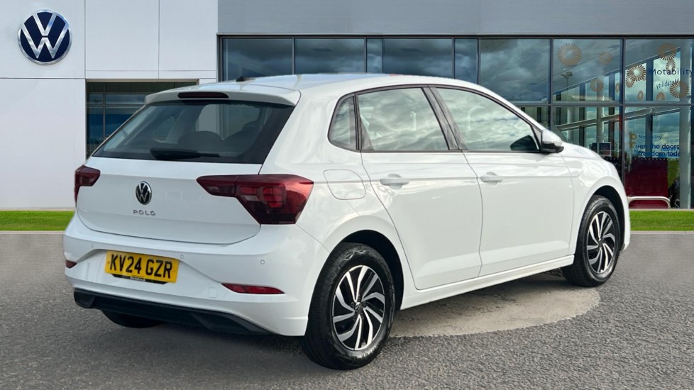 Used Volkswagen Polo 2024 for sale - 76552298: Photo 8