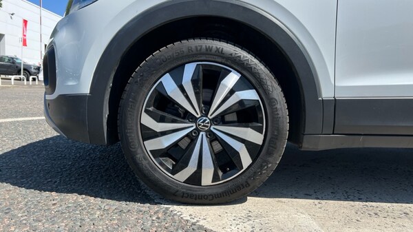 Used Volkswagen T-Cross 2022 for sale - 76112389: Photo 18