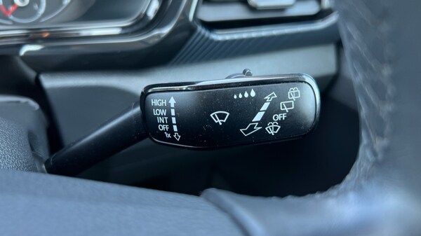 Used Volkswagen T-Cross 2022 for sale - 76112389: Photo 30