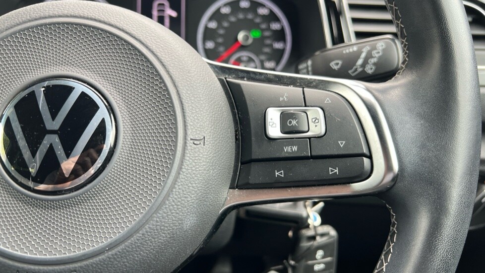 Used Volkswagen T-Roc 2021 for sale - 76475056: Photo 31