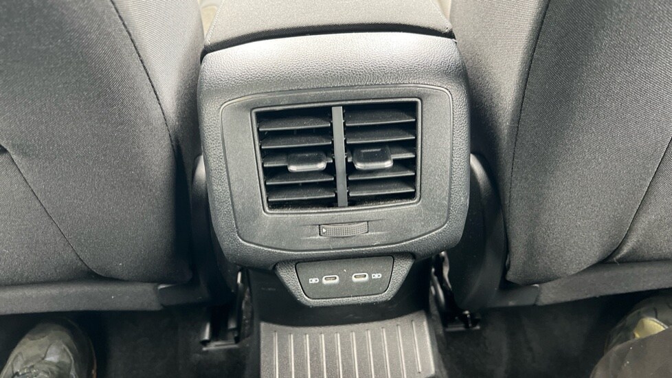 Used Volkswagen T-Roc 2021 for sale - 76475056: Photo 34