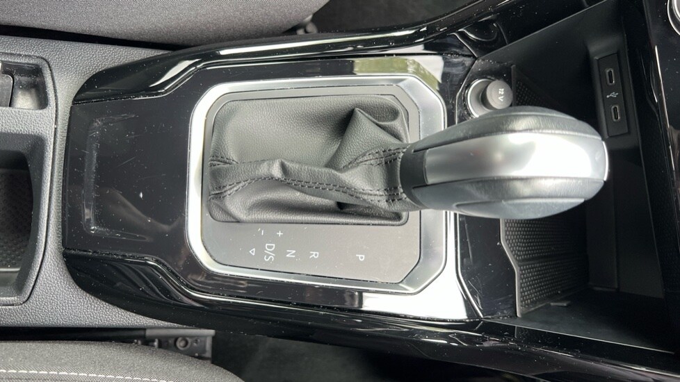 Used Volkswagen T-Roc 2021 for sale - 76475056: Photo 35