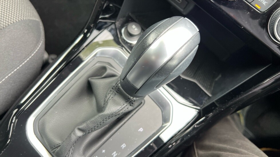 Used Volkswagen T-Roc 2021 for sale - 76475056: Photo 36