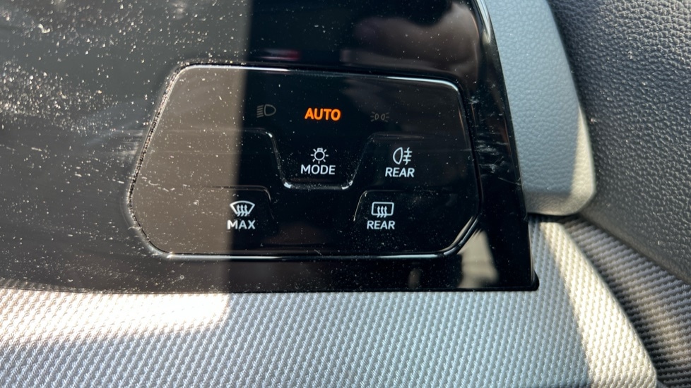 Used Volkswagen Golf 2024 for sale - 76563693: Photo 48