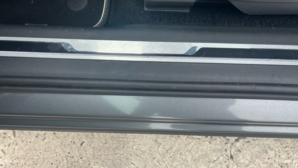 Used Volkswagen Tiguan 2017 for sale - 76447201: Photo 40