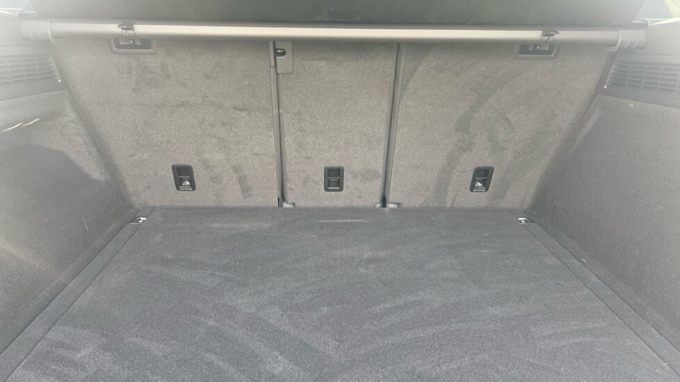 Used Volkswagen Touareg 2025 for sale - 76086523: Photo 16