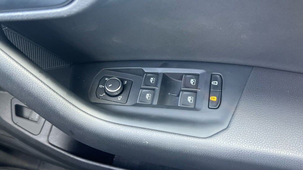 Used Volkswagen Touareg 2025 for sale - 76086523: Photo 37