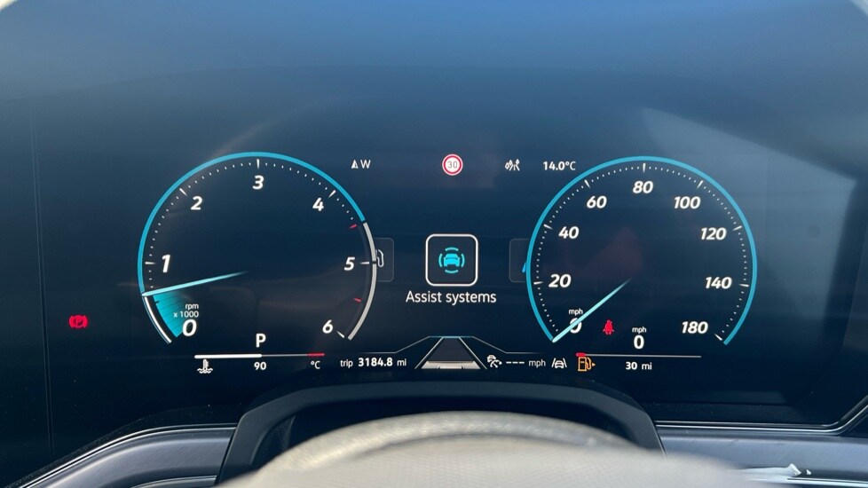 Used Volkswagen Touareg 2025 for sale - 76086523: Photo 46