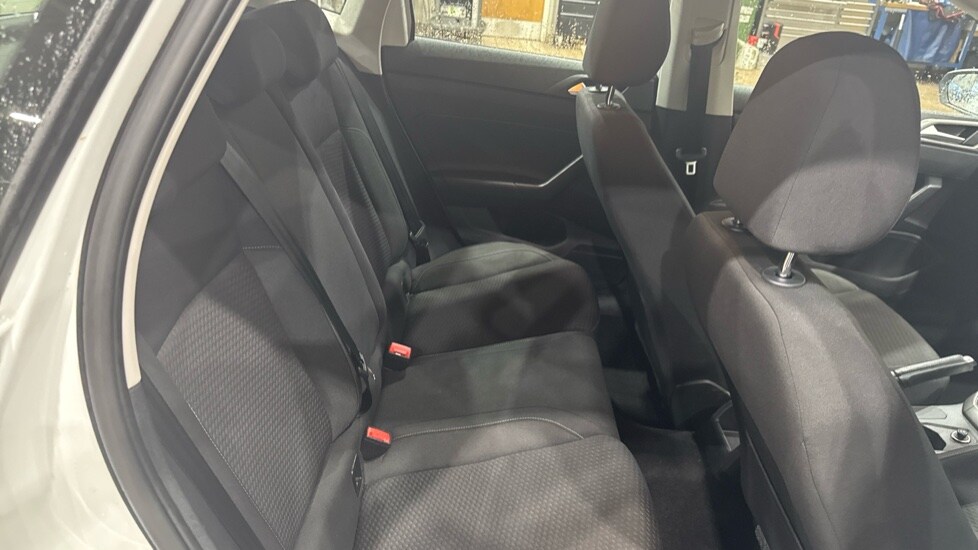 Used Volkswagen Polo 2018 for sale - 77075772: Photo 15