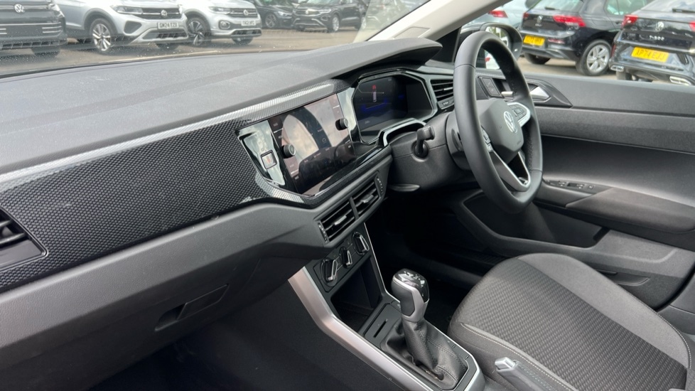 Used Volkswagen Taigo 2025 for sale - 76552522: Photo 2