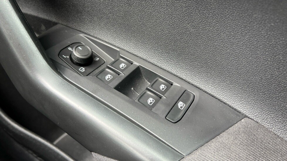 Used Volkswagen Taigo 2025 for sale - 76552522: Photo 47