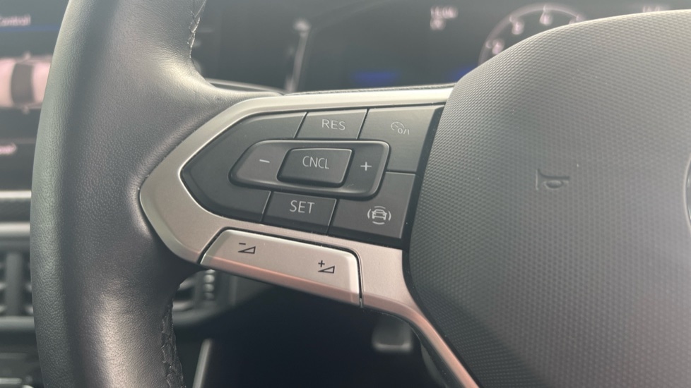 Used Volkswagen Polo 2022 for sale - 76942918: Photo 31