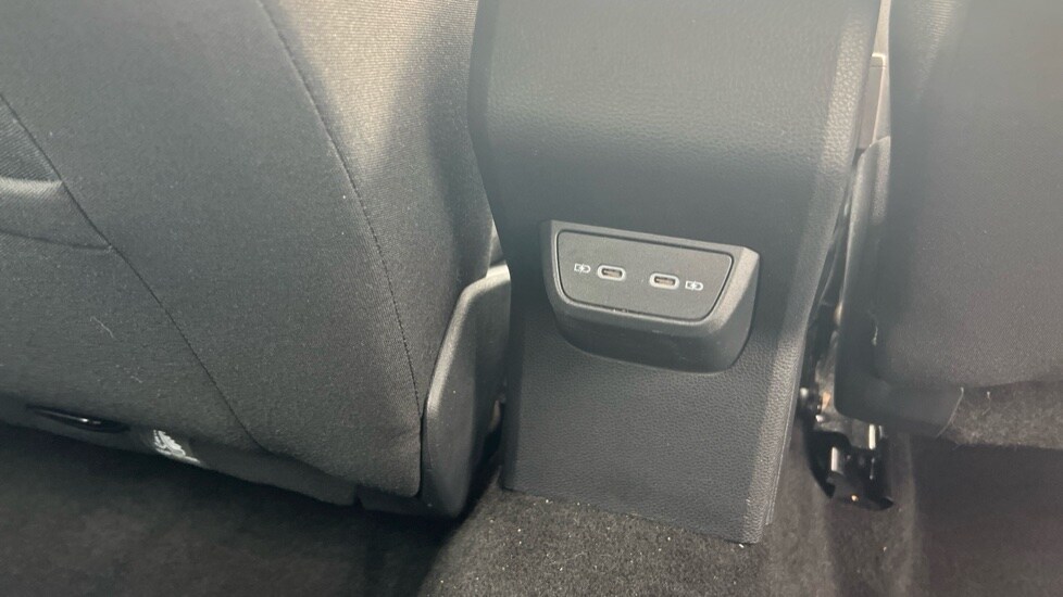 Used Volkswagen Polo 2022 for sale - 76942918: Photo 34