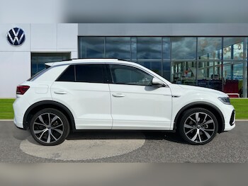 Used Volkswagen T-Roc 2023 for sale - 75815443: Photo