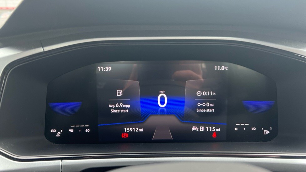 Used Volkswagen T-Roc 2024 for sale - 76297368: Photo 14