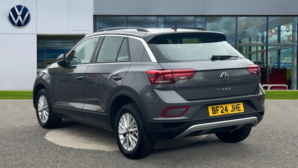 Used Volkswagen T-Roc 2024 for sale - 76297368: Photo 3