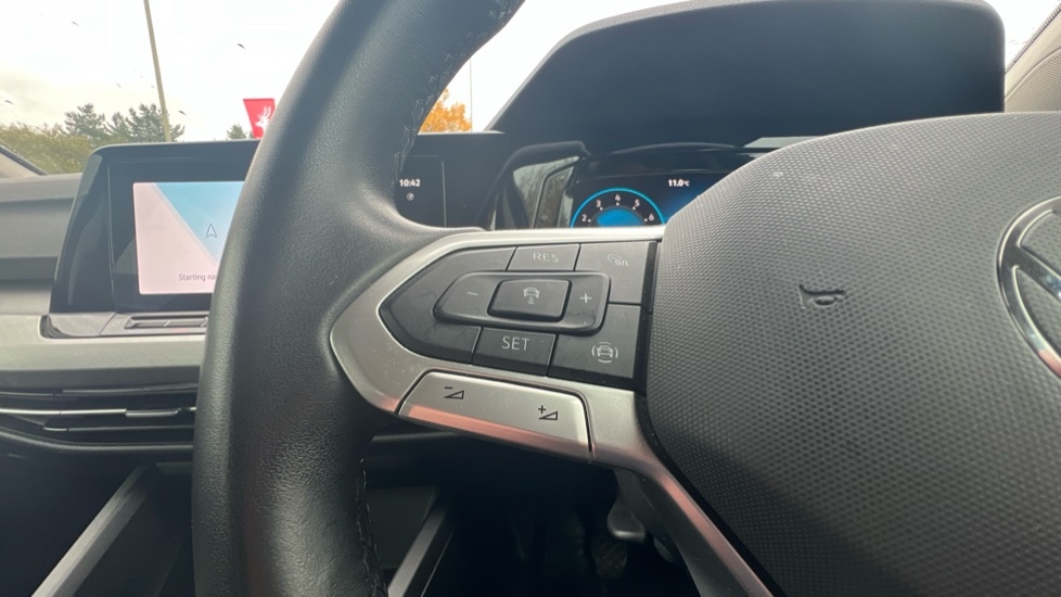 Used Volkswagen Golf 2023 for sale - 76788190: Photo 31