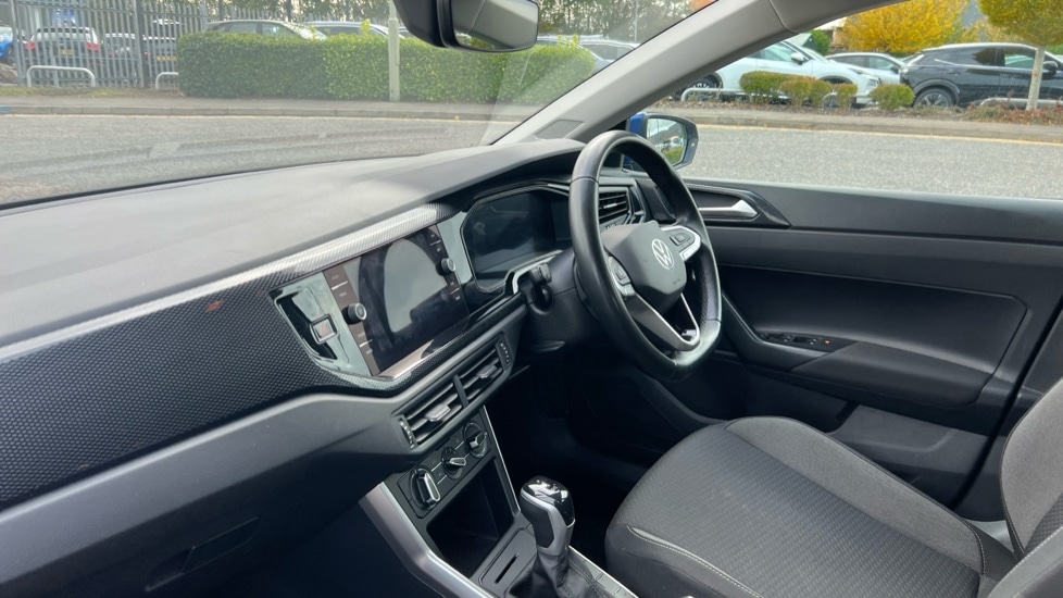 Used Volkswagen Polo 2023 for sale - 76552390: Photo 2