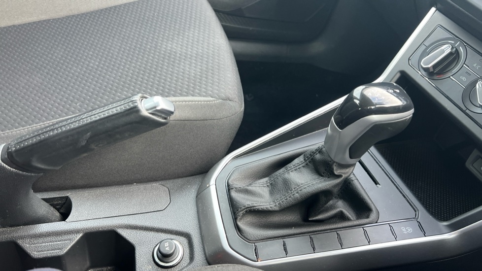 Used Volkswagen Polo 2023 for sale - 76552390: Photo 35