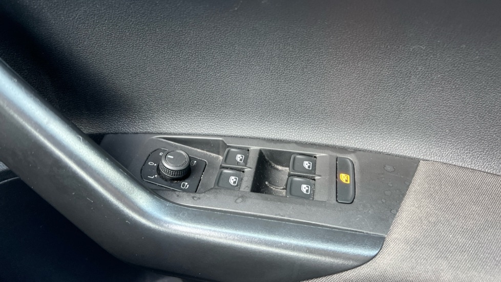 Used Volkswagen Polo 2023 for sale - 76552390: Photo 37