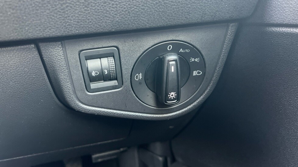 Used Volkswagen Polo 2023 for sale - 76552390: Photo 45