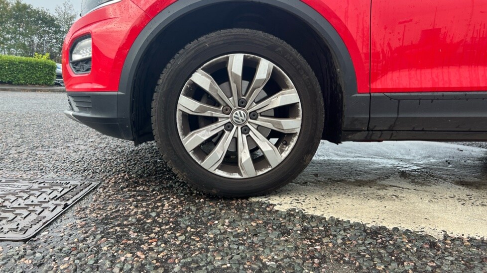 Used Volkswagen T-Roc 2018 for sale - 76552506: Photo 19