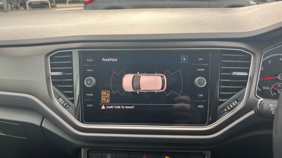 Used Volkswagen T-Roc 2018 for sale - 76552506: Photo 22