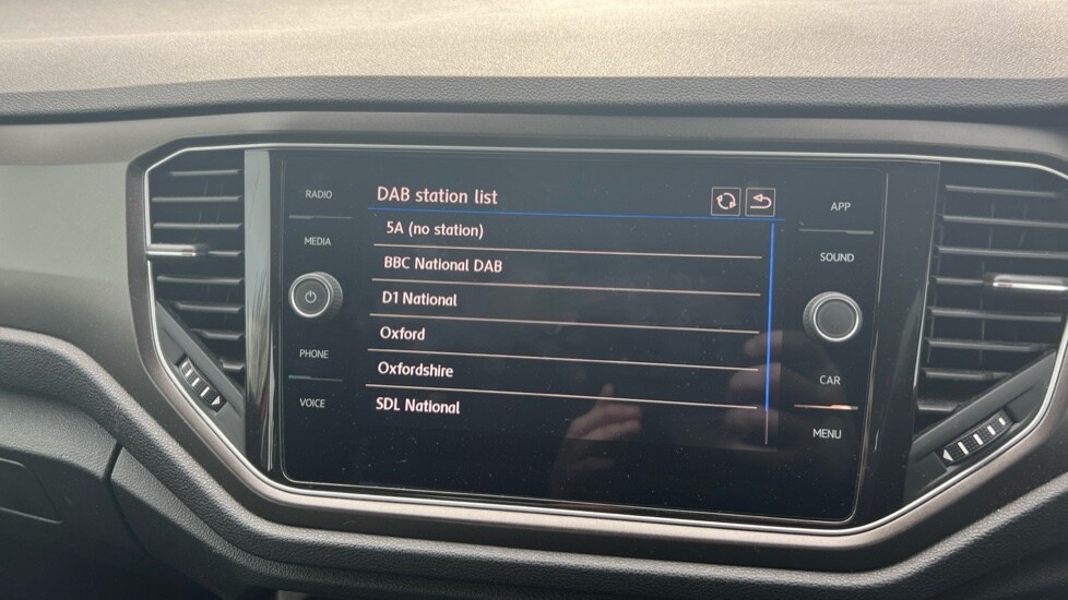 Used Volkswagen T-Roc 2018 for sale - 76552506: Photo 24