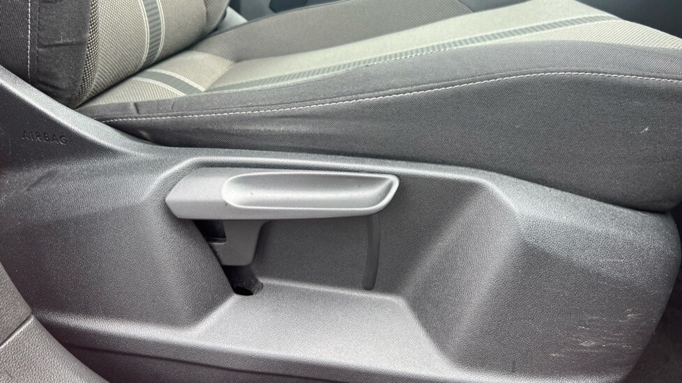 Used Volkswagen T-Roc 2018 for sale - 76552506: Photo 39