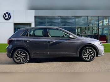 Used Volkswagen Polo 2023 for sale - 75554521: Photo