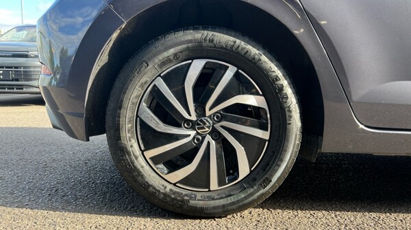 Used Volkswagen Polo 2023 for sale - 75554521: Photo 5
