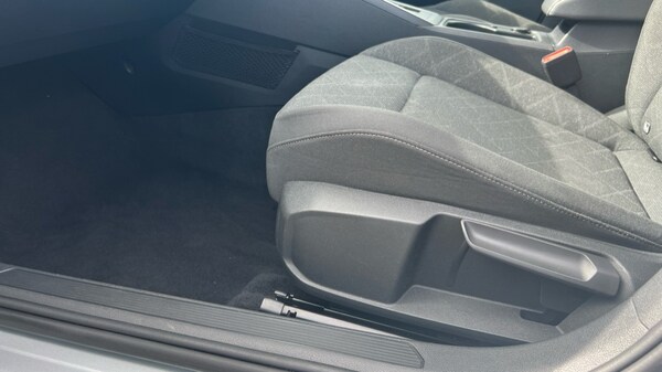 Used Volkswagen Golf 2023 for sale - 75966927: Photo 39
