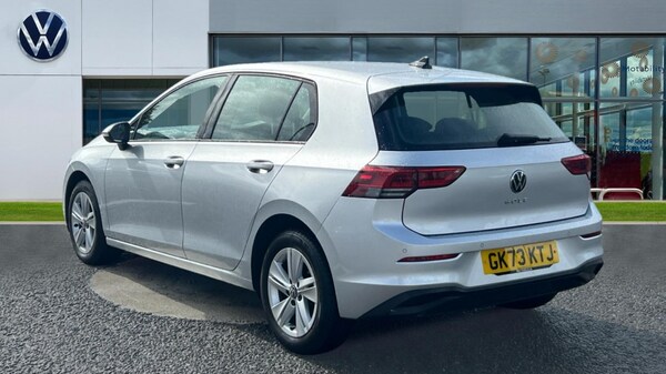 Used Volkswagen Golf 2023 for sale - 75966927: Photo 3