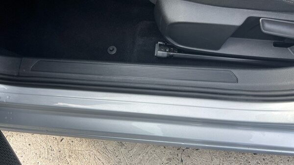 Used Volkswagen Golf 2023 for sale - 75966927: Photo 40