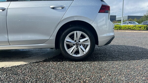 Used Volkswagen Golf 2023 for sale - 75966927: Photo 5