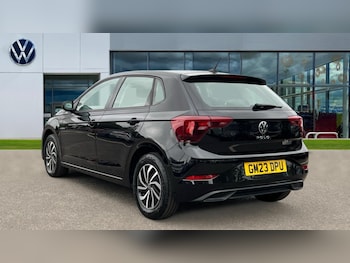 Used Volkswagen Polo 2023 for sale - 75702558: Photo