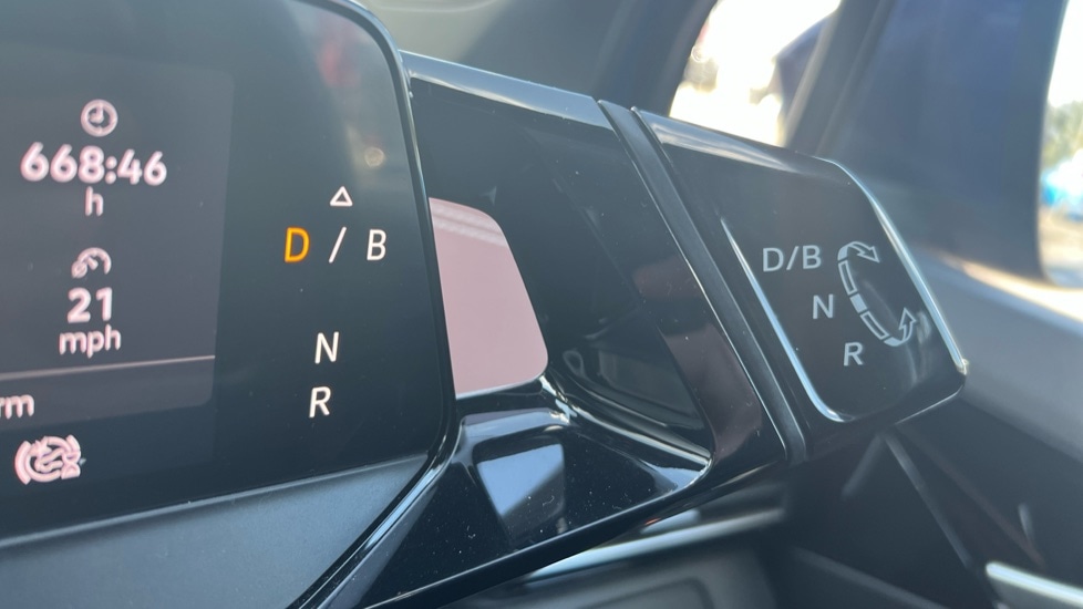 Used Volkswagen ID.4 2021 for sale - 76447229: Photo 35