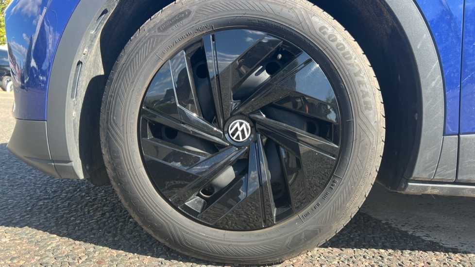 Used Volkswagen ID.4 2021 for sale - 76447229: Photo 5