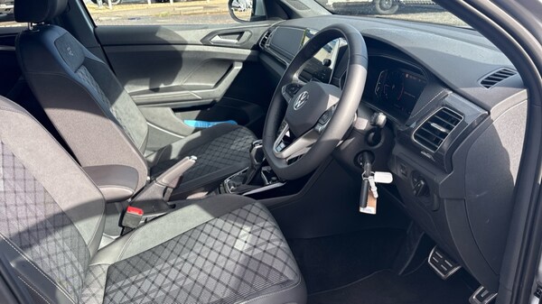 Used Volkswagen T-Cross 2025 for sale - 76096084: Photo 26