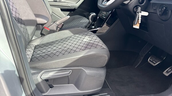 Used Volkswagen T-Cross 2025 for sale - 76096084: Photo 39