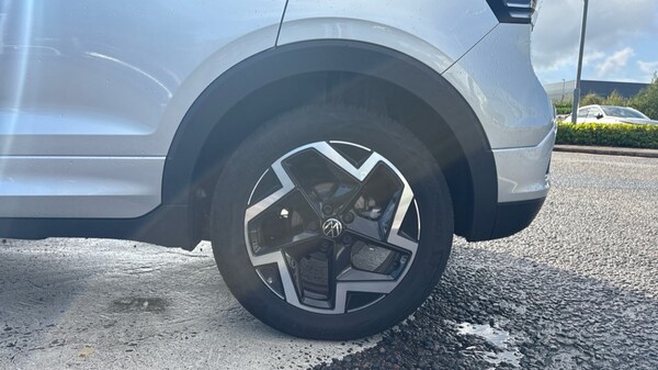 Used Volkswagen T-Cross 2025 for sale - 76096084: Photo 5