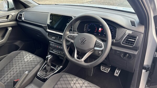 Used Volkswagen T-Cross 2025 for sale - 76096084: Photo 6