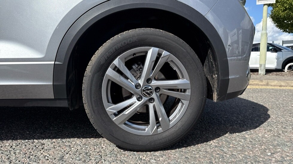 Used Volkswagen T-Roc 2025 for sale - 75829131: Photo 19