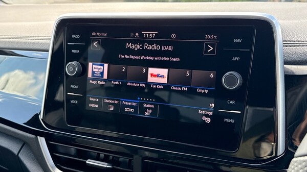 Used Volkswagen T-Roc 2025 for sale - 75829131: Photo 22