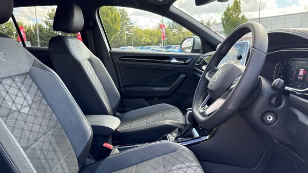 Used Volkswagen T-Roc 2025 for sale - 75829131: Photo 26