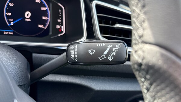 Used Volkswagen T-Roc 2025 for sale - 75829131: Photo 32
