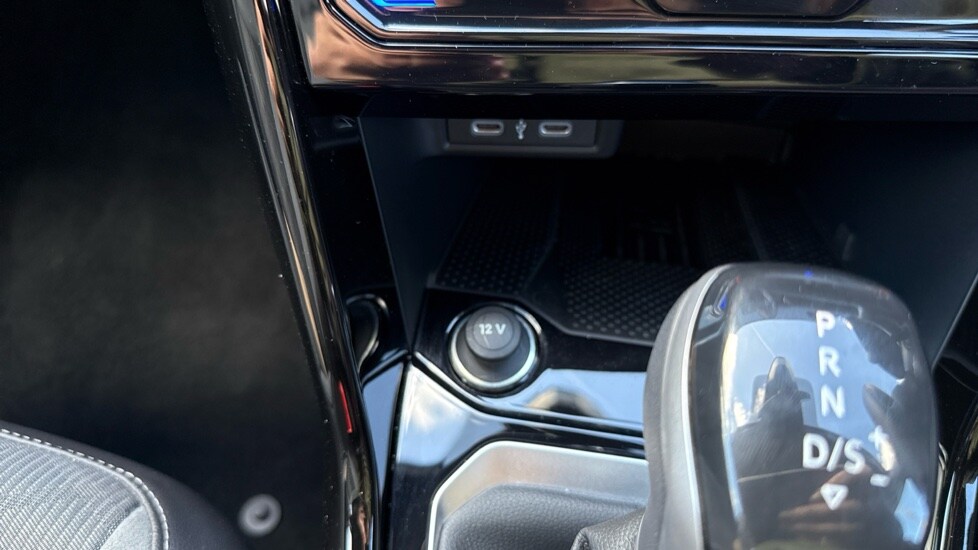 Used Volkswagen T-Roc 2025 for sale - 75829131: Photo 47