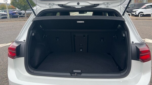 Used Volkswagen Golf 2024 for sale - 76112442: Photo 16