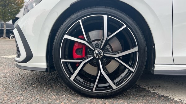 Used Volkswagen Golf 2024 for sale - 76112442: Photo 20