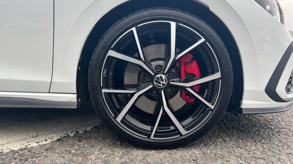Used Volkswagen Golf 2024 for sale - 76112442: Photo 5